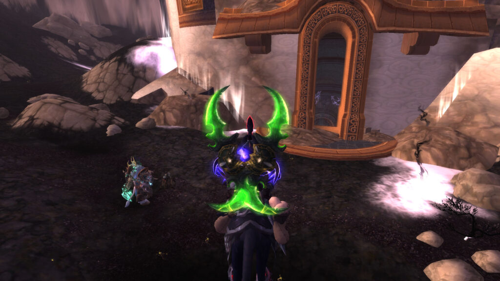 WoW the night elf is looking for the entrance to the raid